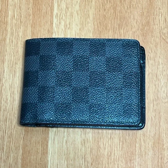Sold- Louis Vuitton Multiple Wallet Damier Graphite - Picture 8 of 14